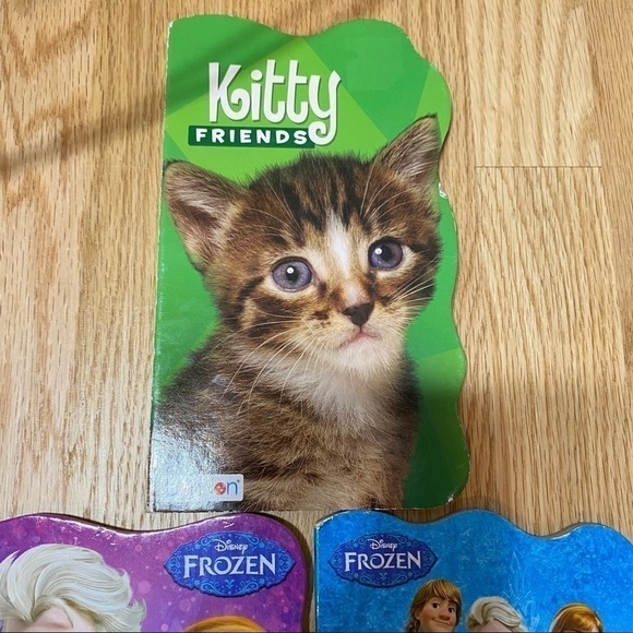 Frozen & Cat Book Bundle Kids (3) Hardcover Disney - Picture 4 of 5